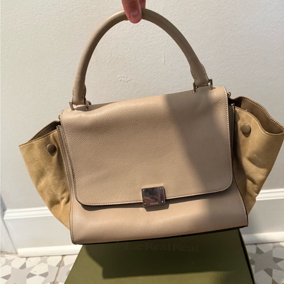 Céline trapeze bag in beige - Picture 4 of 14